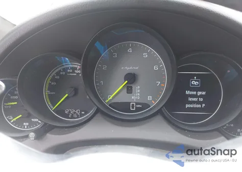 2016 Porsche Cayenne E-Hybrid S z USA, uszkodzony, nr VIN WP1AE2A22GLA63769